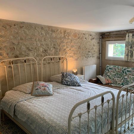 Petit Gite A La Ferme Des Buttons Rosnay  ภายนอก รูปภาพ